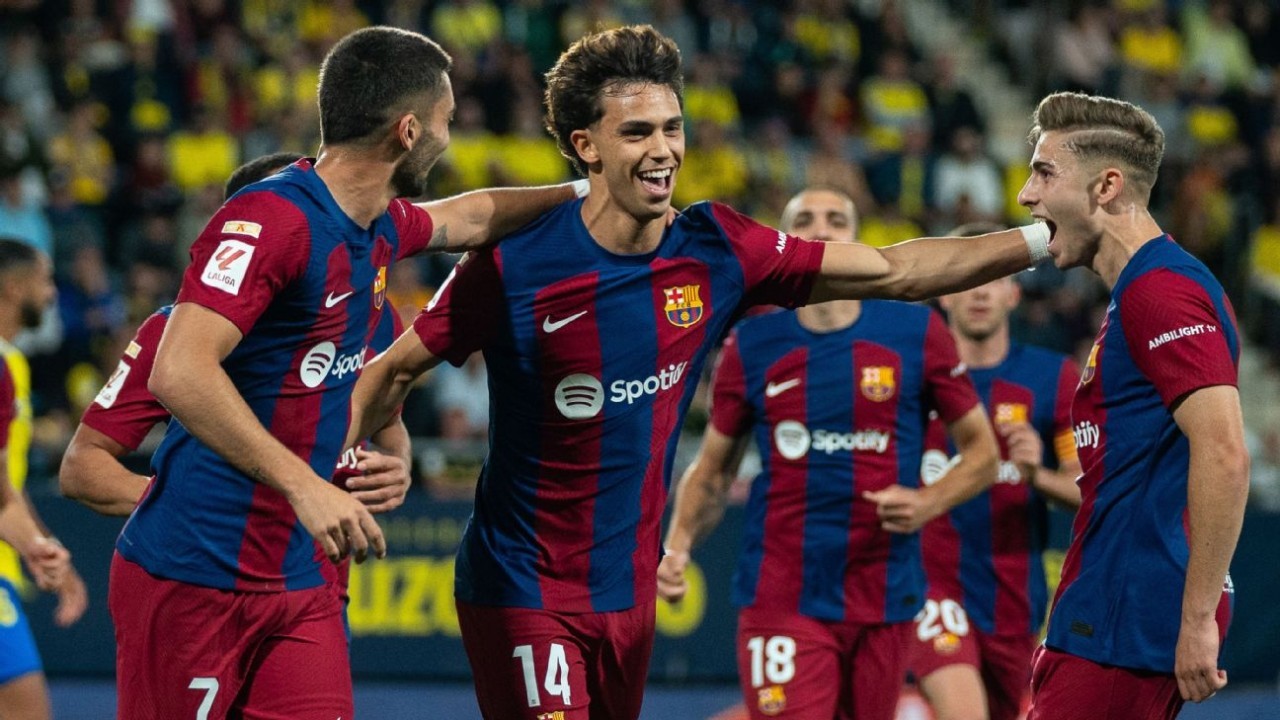 Félix bicycle kick earns Barcelona win at Cadiz