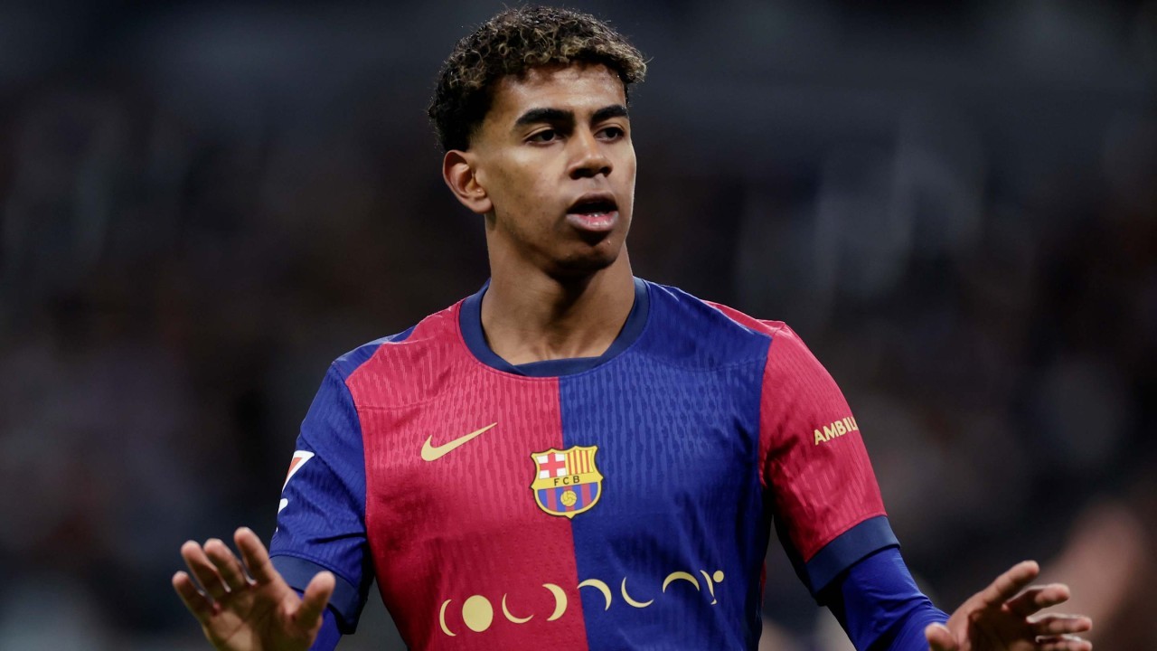 Lamine Yamal sets historic record with goal in Barcelona's huge Clasico win