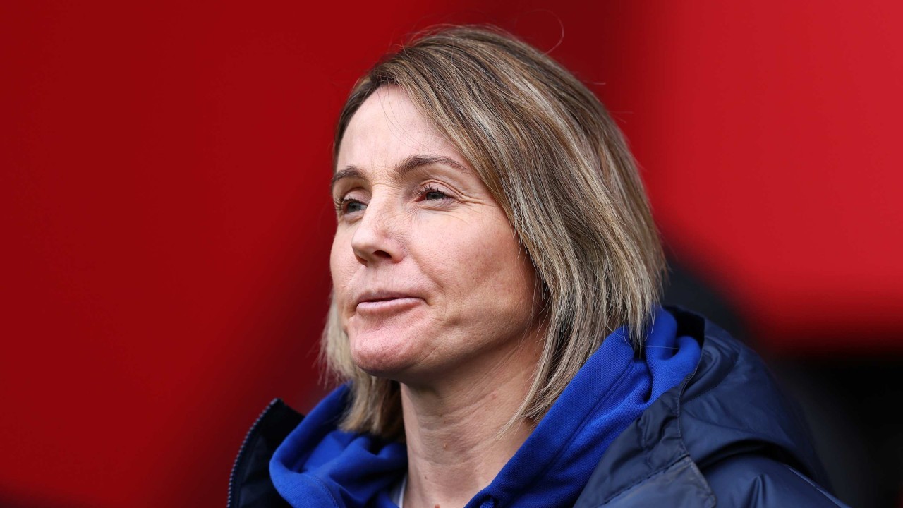Sonia Bompastor: Chelsea 'ready' for WSL showdown against Man City