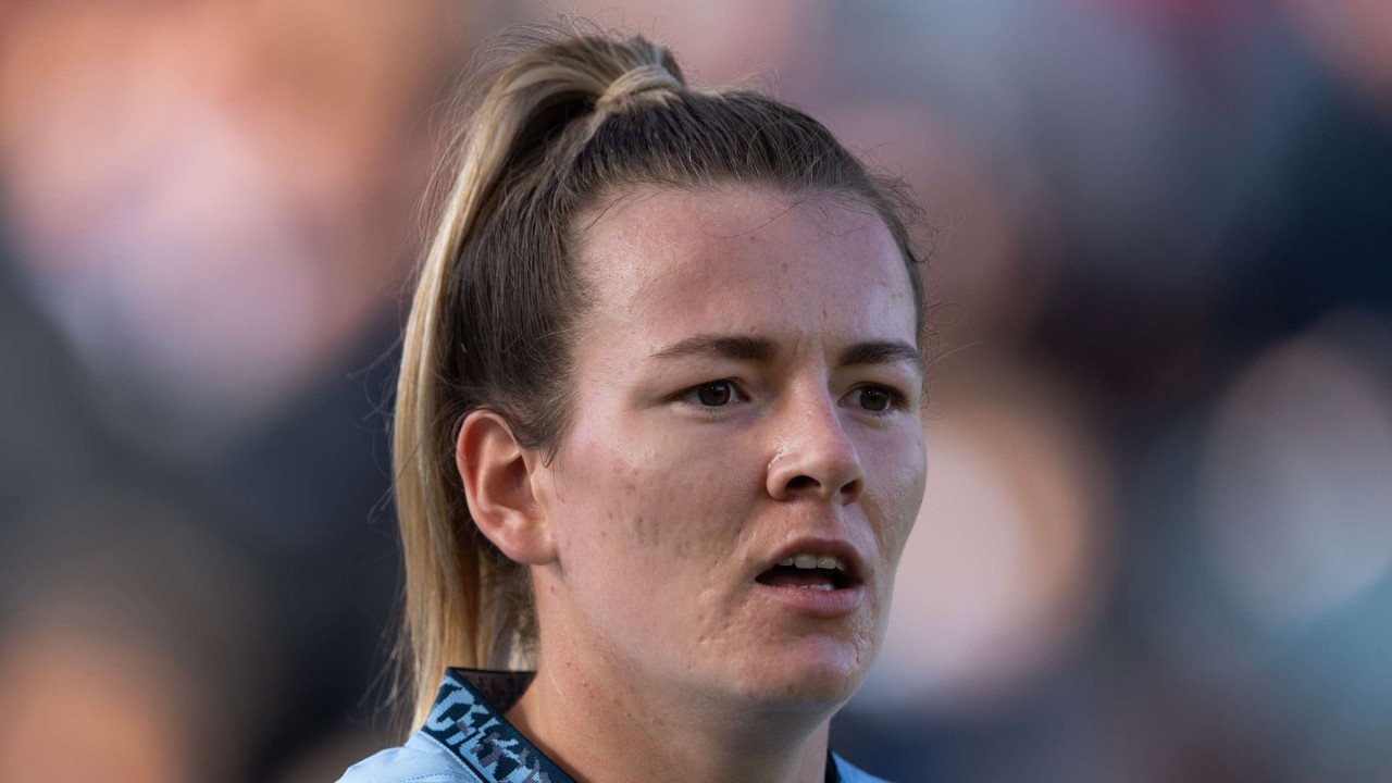 Man City’s Lauren Hemp named FSA’s Women’s Player of the Year