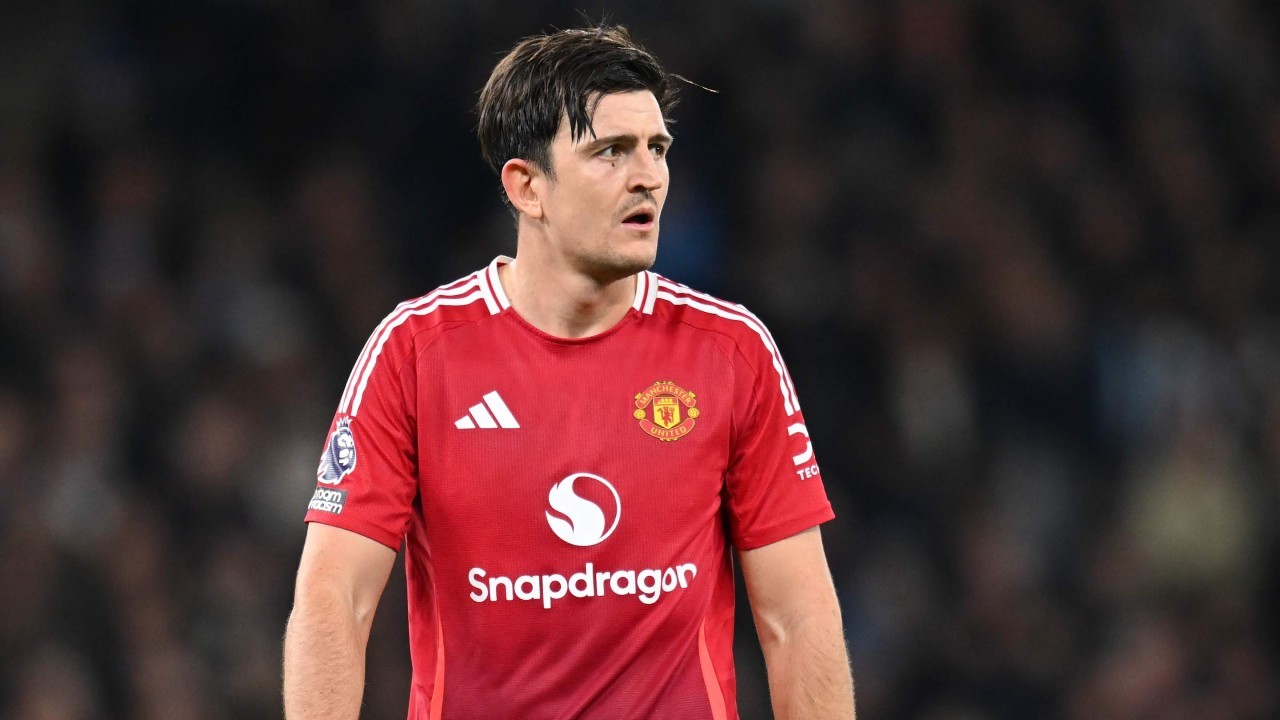 Harry Maguire reveals status of Man Utd contract talks