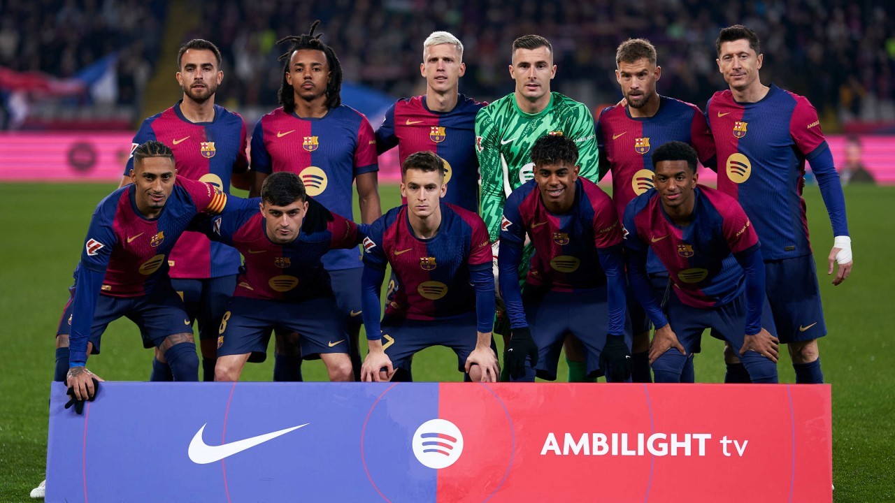 Barcelona coach fires warnings over team's recent La Liga collapse
