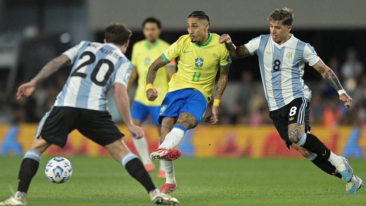 Raphinha suffers backlash after explosive Argentina jibe