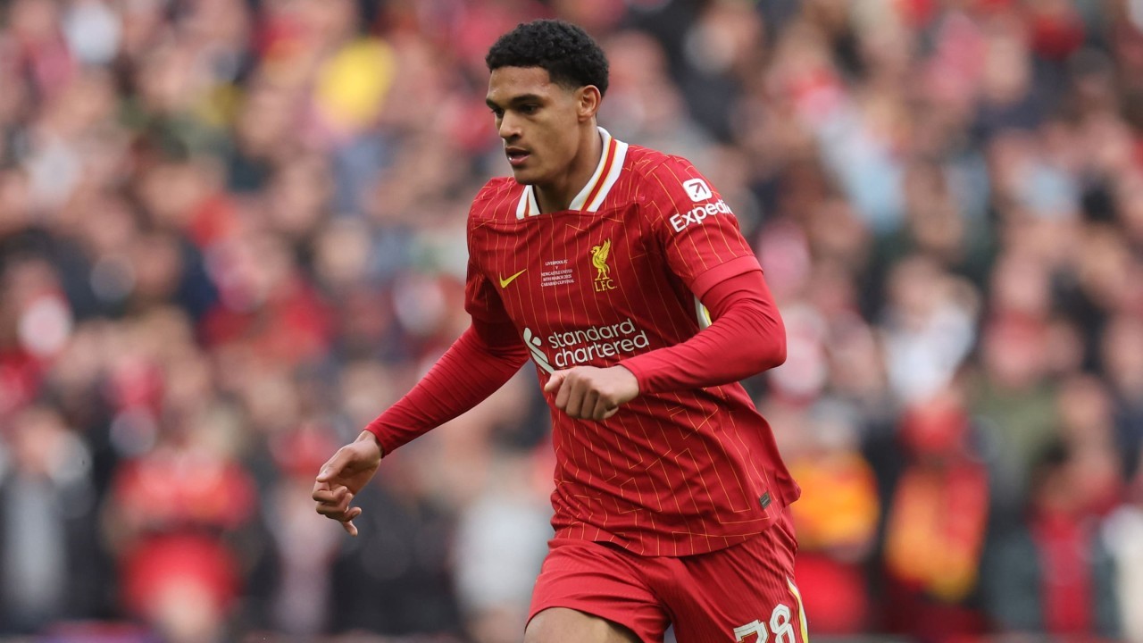 Newcastle target Liverpool centre-back as part of summer spending spree