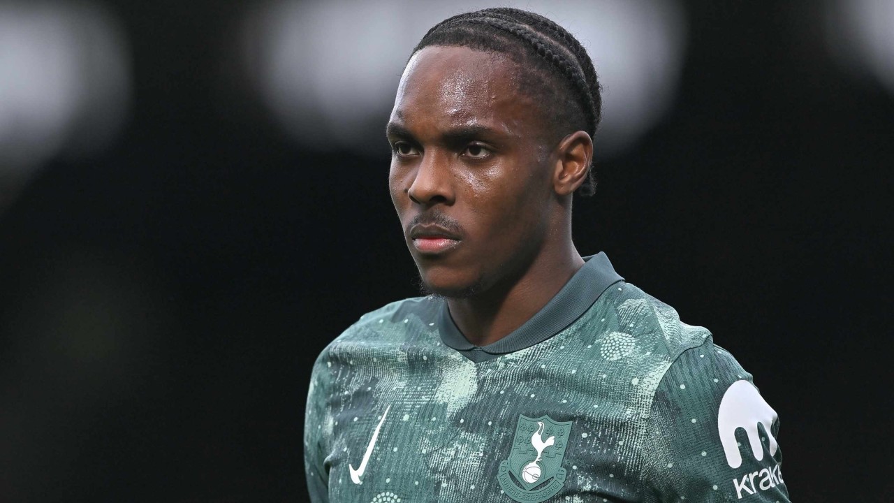 Bayern Munich consider denting Tottenham's Mathys Tel plan