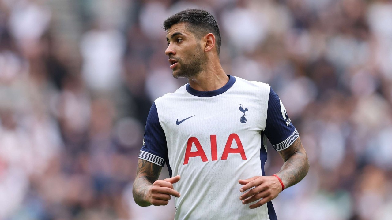 Cristian Romero holds talks with La Liga giants over summer Tottenham exit