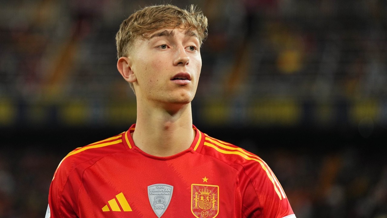 Liverpool identify Chelsea & Real Madrid target as Virgil van Dijk replacement