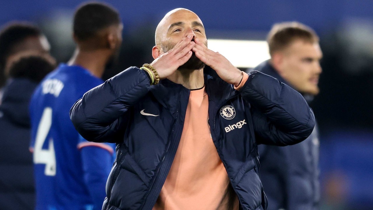 Enzo Maresca hails Chelsea star as 'best in the world'