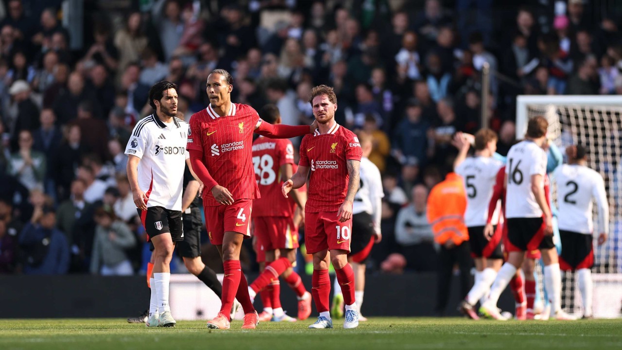 Supercomputer predicts Arsenal's chances in Premier League title race after Liverpool slip-up