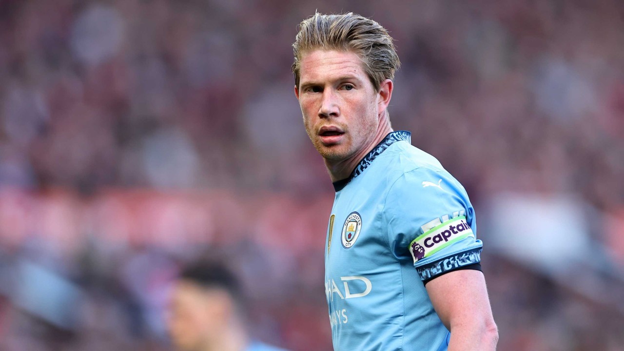 Kevin De Bruyne's Manchester derby struggles summed up with alarming statistic