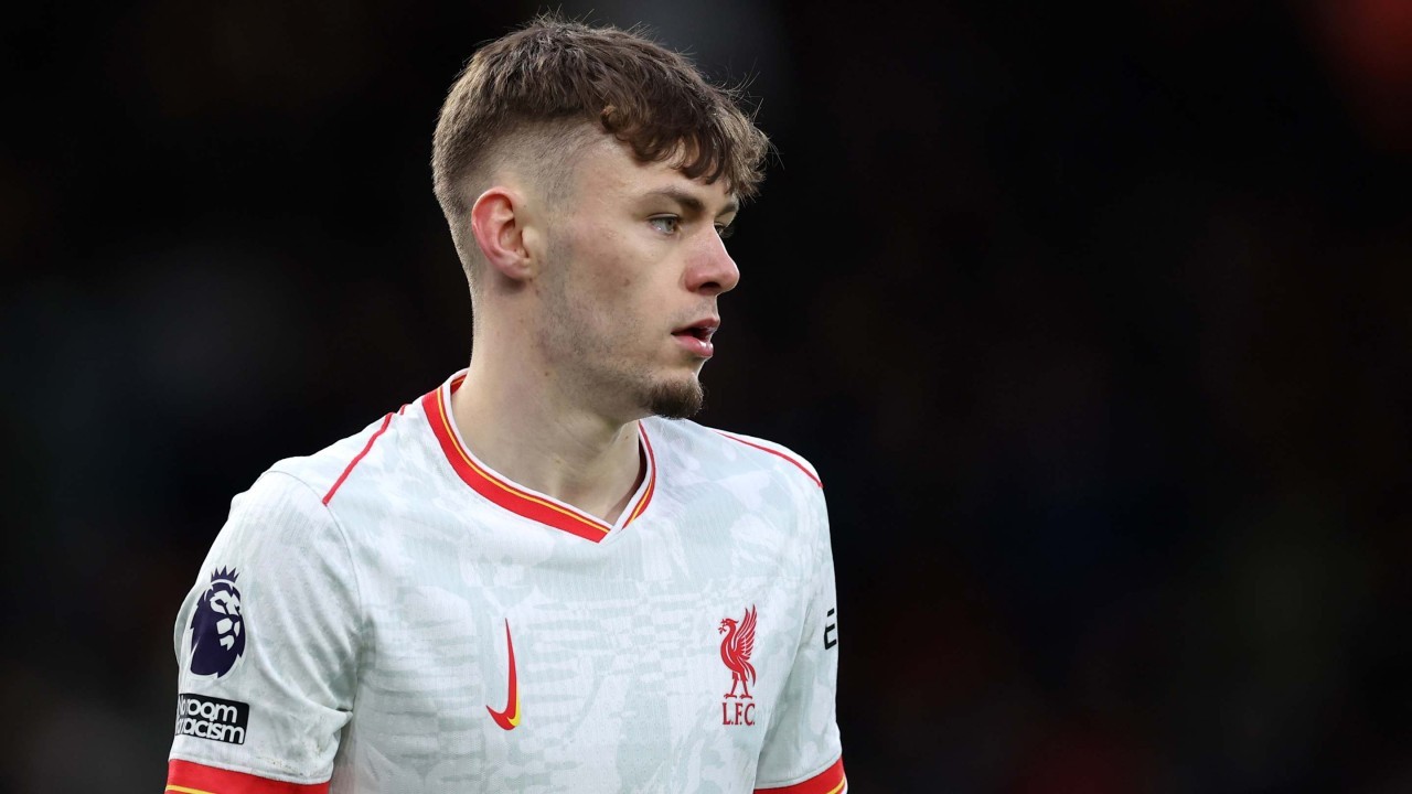 Arne Slot confirms right-back plan for West Ham visit after Curtis Jones experiment