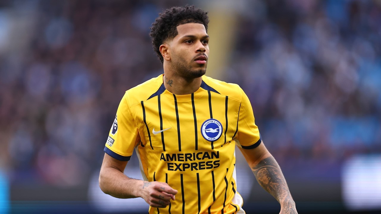 Chelsea linked with shock move for Brighton forward