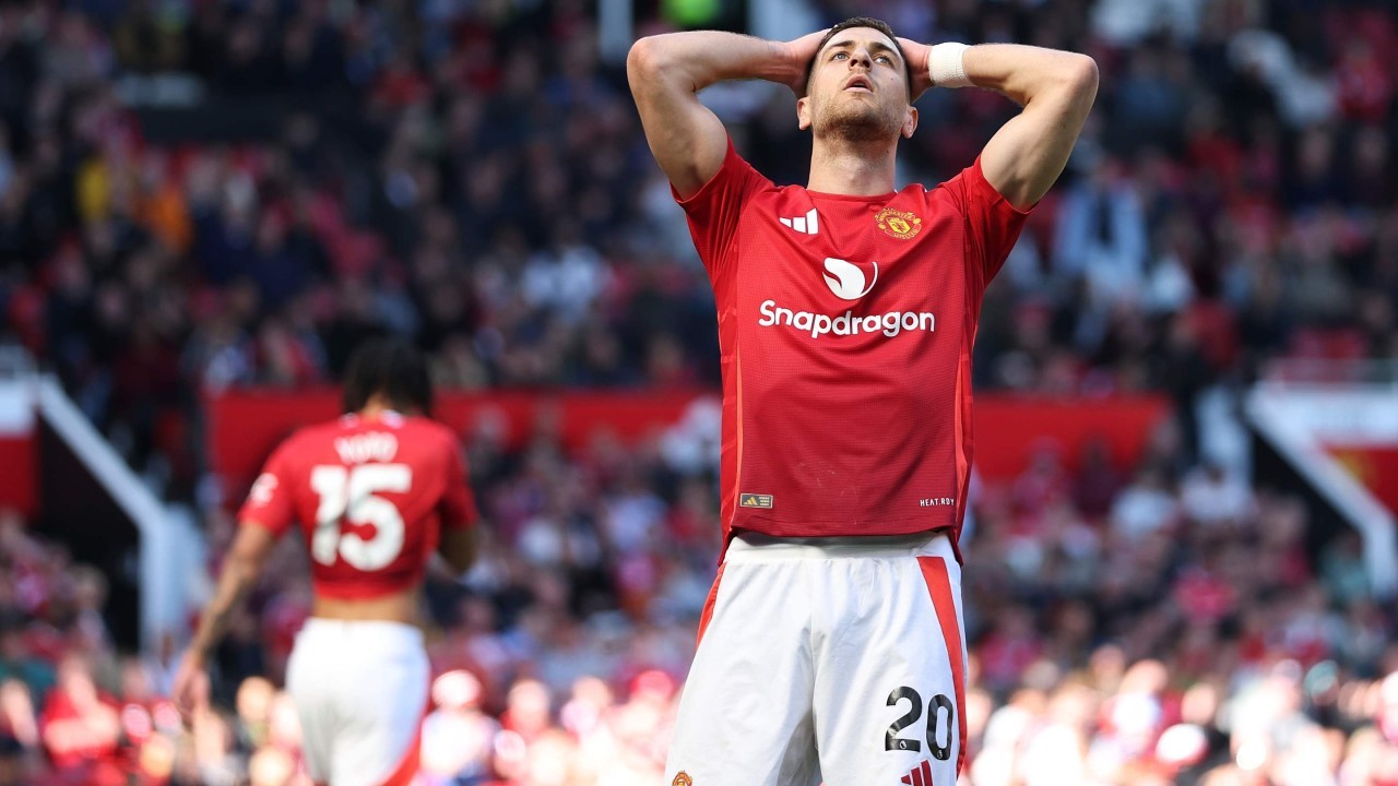 Man Utd 0-1 Wolves: Match report & 4 talking points from scrappy Old Trafford affair