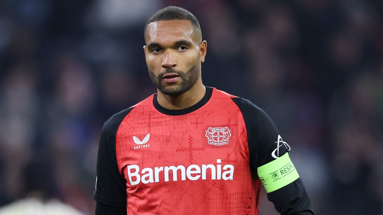 Man Utd wade into race for Barcelona & Real Madrid free transfer target