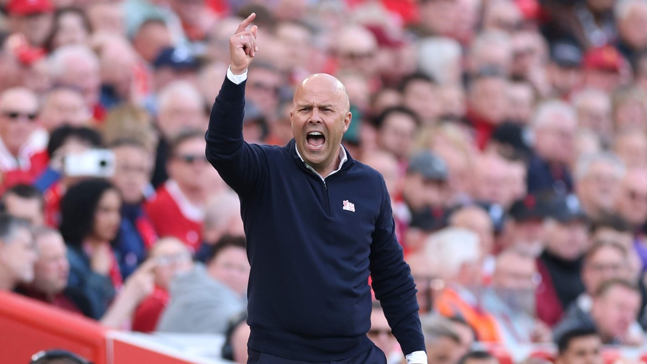 Arne Slot sheds light on Liverpool's summer transfer plans