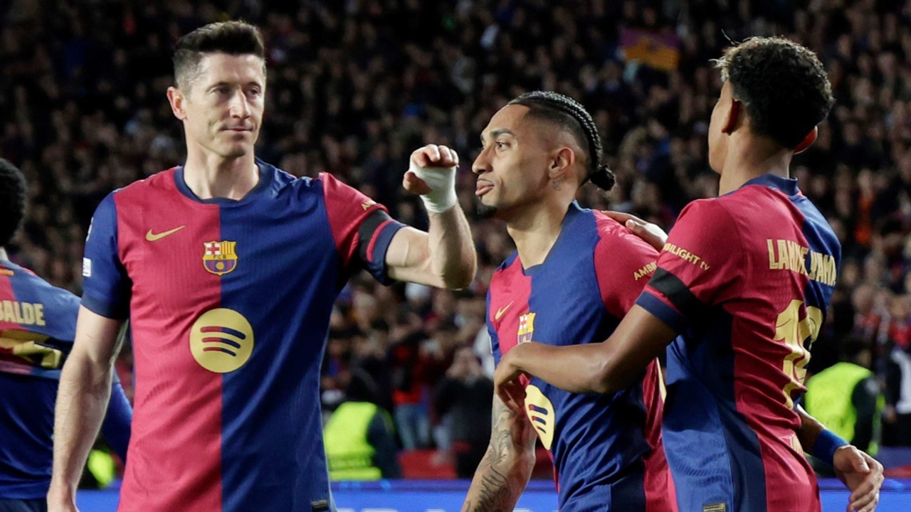Barcelona front-three break Messi, Suarez & Neymar goalscoring record