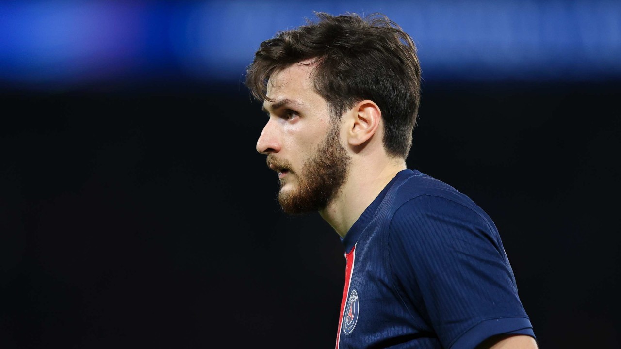 Khvicha Kvaratskhelia: Scout reveals how Arsenal missed out on PSG star