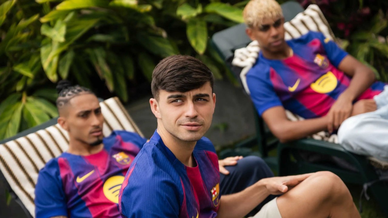 Barcelona's sleek 2025/26 home kit drops ahead of Camp Nou return