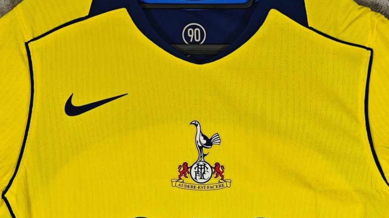 Tottenham's leaked 2025/26 third kit features an old club crest